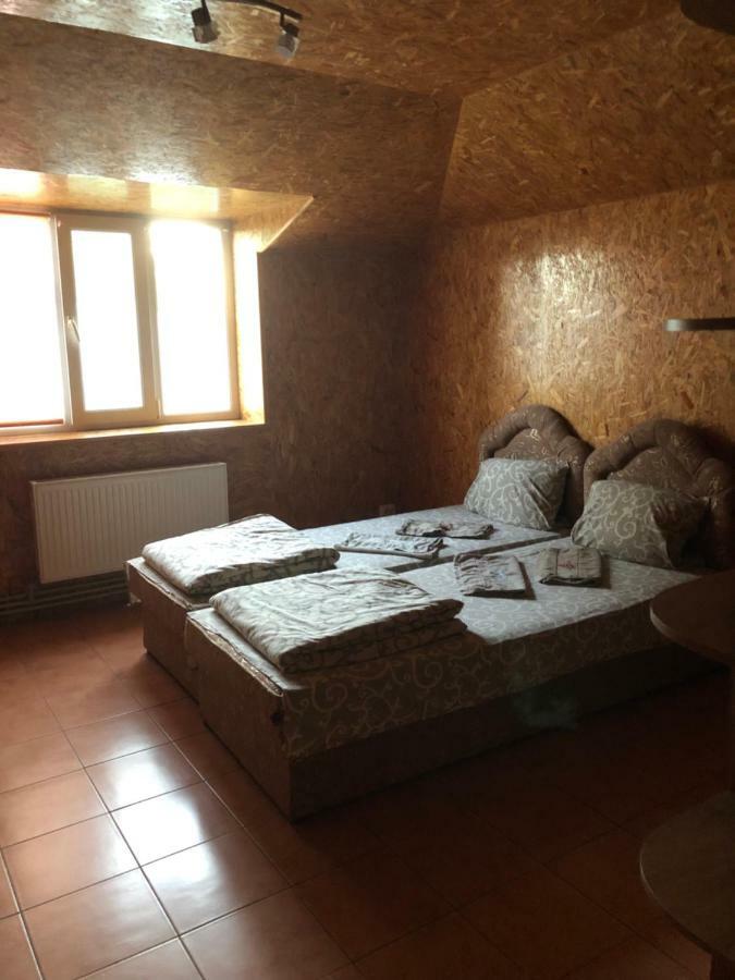 Кафе-Бар «У Дідуся» Vil'khy Extérieur photo